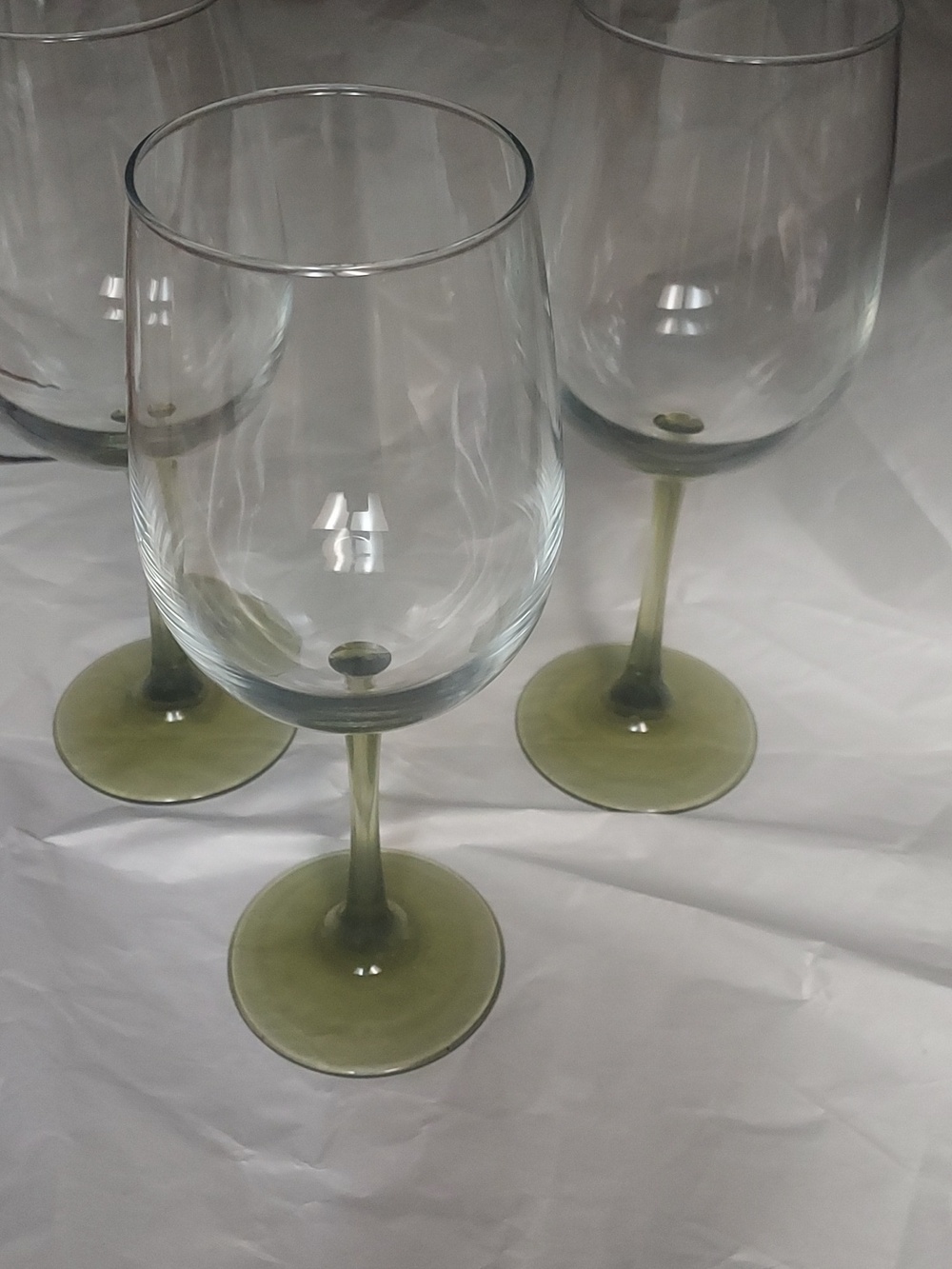 Pier 1 Imports Pantiago Green Olive Stem Clear Wine Glasses - Set of 3    B36